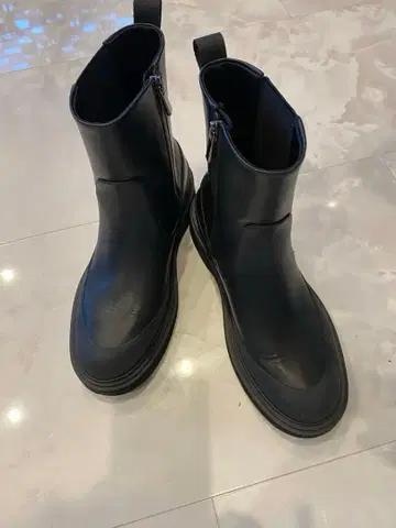 새상품급 츠모리치사토 사이드 고어 부츠 천연 가죽