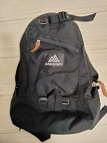 GREGORY 블랙 백팩