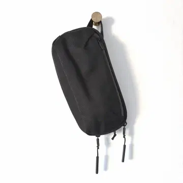 [ Aer ] Slim Pouch 파우치