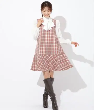 And Couture 체크 점프 스커트 + 블라우스 세트