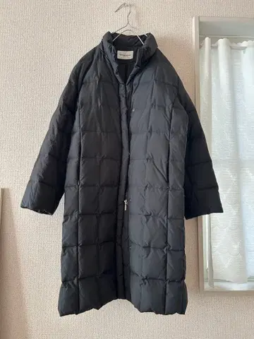 BEPRECIOUS 블랙 다운 자켓