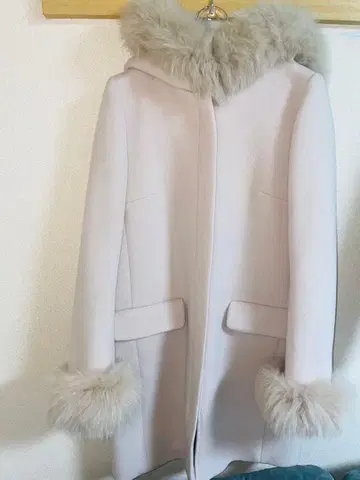 Apuweiser-riche 후드 부착 롱 코트 사이즈 2