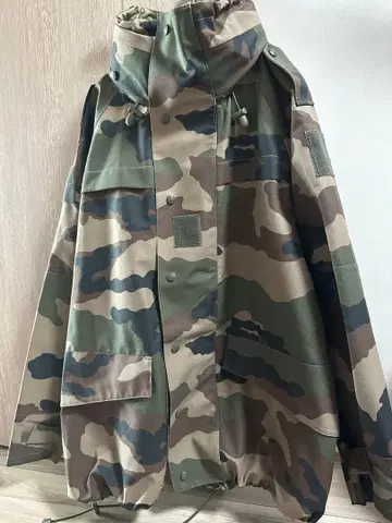 새상품급 프랑스군 waterproof CCE 카모 필드 후드티 112L