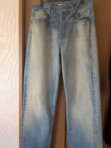 AURALEE SELVEDGE FADED HEAVY DENIM WIDE