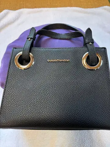 Samantha Thavasa 블랙 핸드백