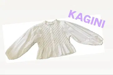 KAGINI 화이트 프릴 블라우스
