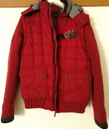 ENERGE 빨간색 다운 자켓 M