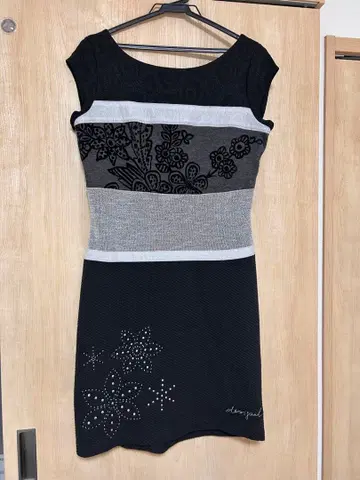 Desigual 타이트 원피스 M 블랙/그레이/화이트