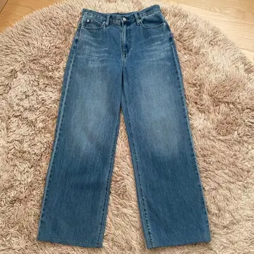 [ 미사용 ] UNIQLO 와이드 스트레이트 청바지 25