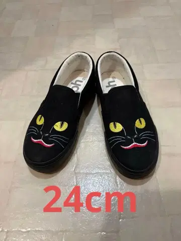 이시쿠로 아야코 그라니프 요괴 고양이 부채 24cm 슬립온 플랫슈즈