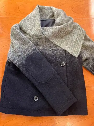 센소유니코 이오콤이오 울 자켓 그레이 네이비