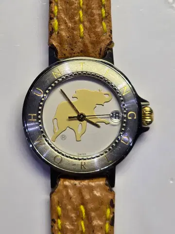 희소품 헌팅월드 소 실루엣 여성용 쿼츠 손목시계