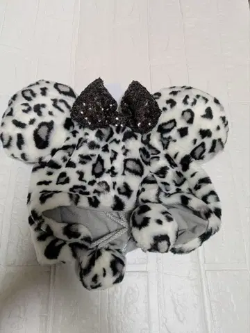 디즈니 미니 팬캡 화이트 블랙 레오파드 무늬