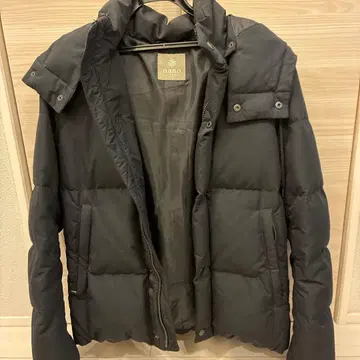 나노 유니버스 다운 자켓 S 사이즈