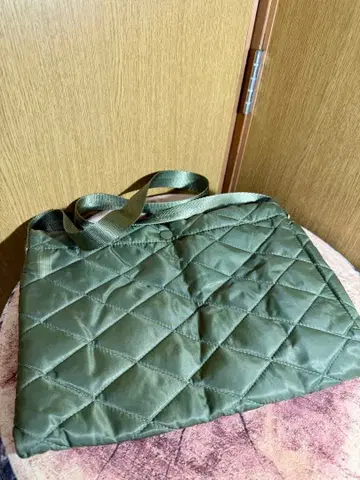 ROOTOTE 퀼팅 숄더백 올리브 그린