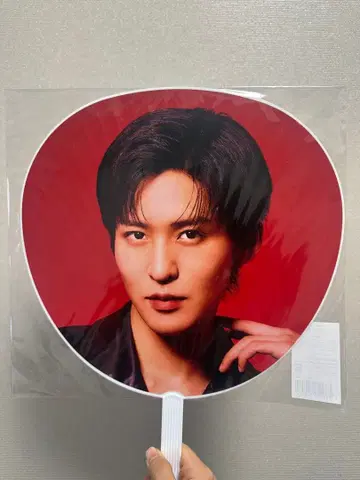 메구로 렌 부채 ON