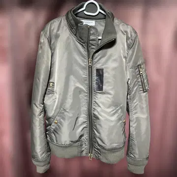 MA-1 플라이트 자켓