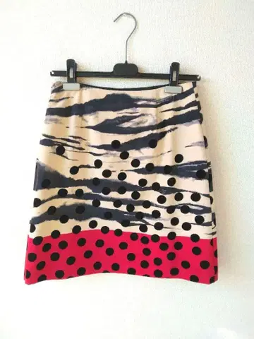 애니에스베 아트 도트 스커트 택 없음 새상품