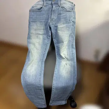 G-STAR RAW 라이트 블루 스트레이트 데님