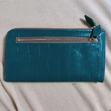 터콰이즈 크로커다일 패턴 장지갑