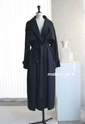 메종 드 아르 플라노 울 트렌치코트 네이비