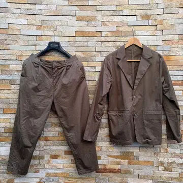 어반 리서치 / 스트레치 수트 / 셋업 / 그린