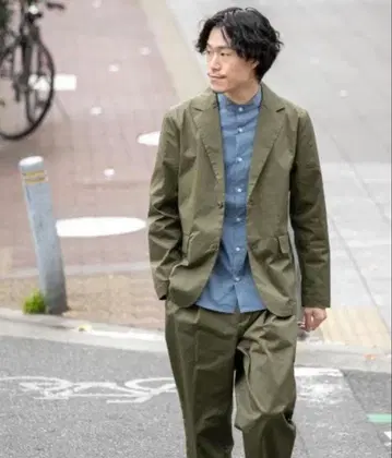 어반 리서치 / 스트레치 수트 / 셋업 / 그린