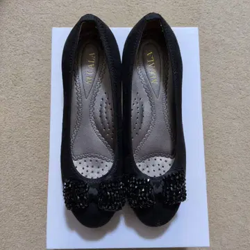 리본 블랙 플랫슈즈