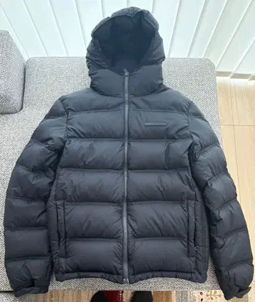 ARMANI EXCHANGE 후드 부착 다운 자켓 네이비