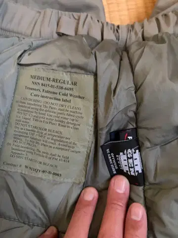 미군 실물 LEVEL7 PRIMALOFT MEDIUM REGULAR