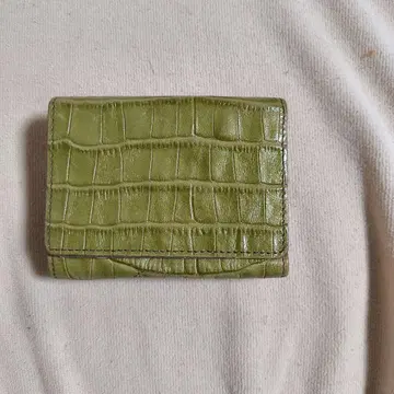 그린 가죽 3단 폴더형 지갑