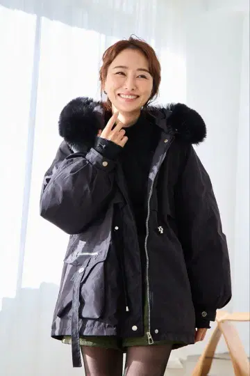 Myu 럭셔리 퍼 울트라 웜 충전솜 코트 블랙