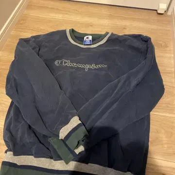 Champion 네이비 트레이닝복 L 사이즈