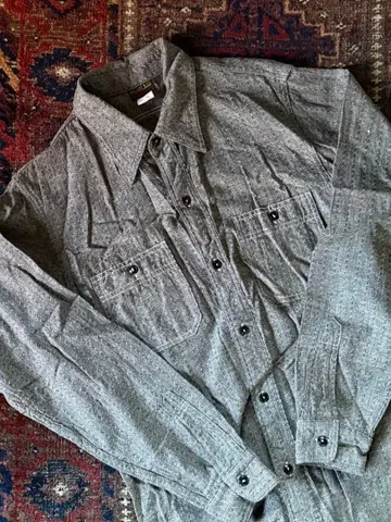 At Last 워크 셔츠