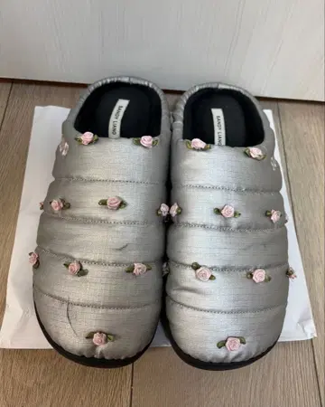 SUBU x Sandyliang 1 (24.0~25.5) 사이즈