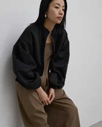 AIC. 벌룬 슬리브 트랙 숏 블루종 ZARA BEAMS