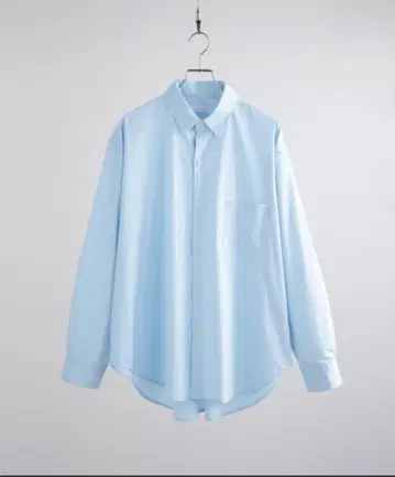 LUENNA 라이트 블루 긴팔 셔츠