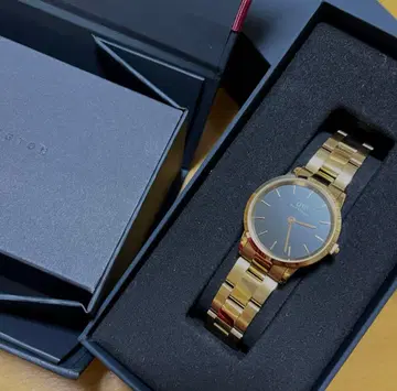 Daniel Wellington 아이콘 링 28mm 골드 손목시계