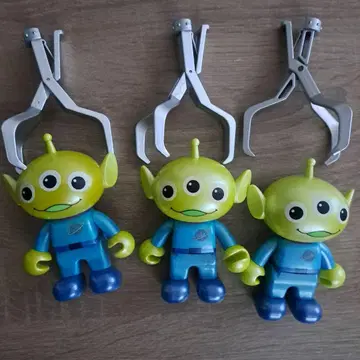 에이리언 피규어 3체 세트 크레인 암 포함