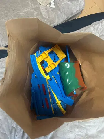 프라레일 레일과 차량 세트