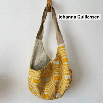 요한나 그리크센 바디백