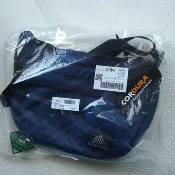 미사용 새상품 그레고리 사첼S SATCHEL S 네이비/퀼티드