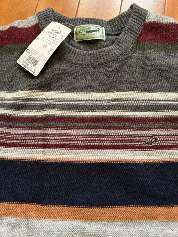 크로커다일 스트라이프 니트 스웨터