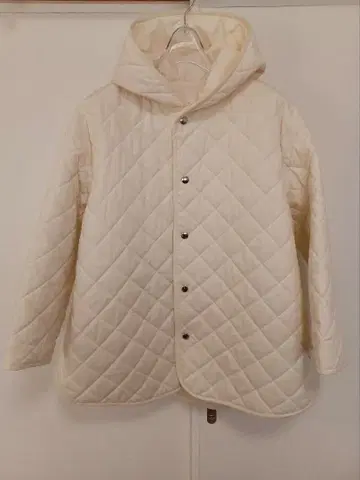 Reracs 36 화이트 계열 퀼팅 자켓