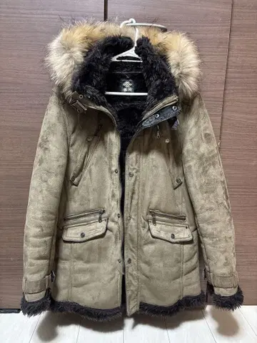 류기압착 마사유키 페이크 무스탕 코트 L