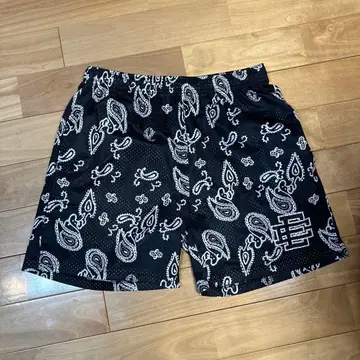 페이즐리 무늬 에릭 에마뉘엘