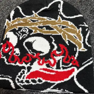 스컬 디자인 니트 모자 비니