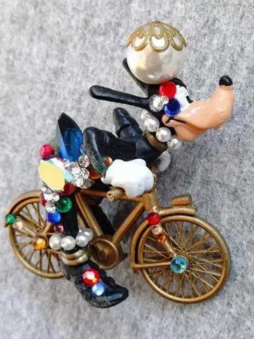 구피 자전거 브로치