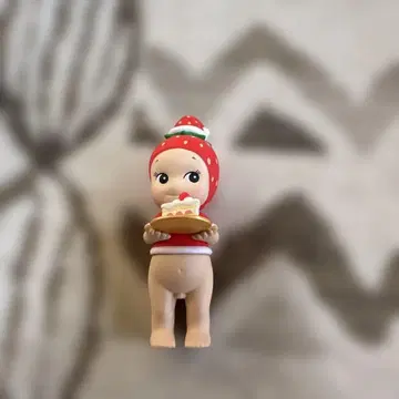 스트로베리 캐릭터 피규어
