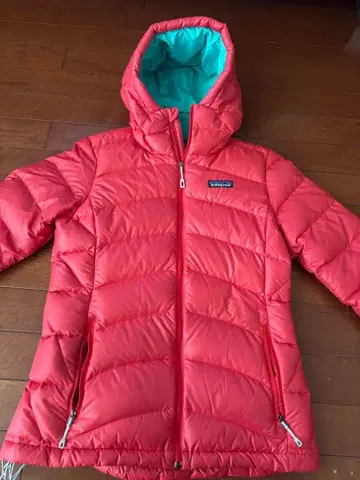 patagonia 하이 로프트 다운 XS 사이즈 새상품급 중고